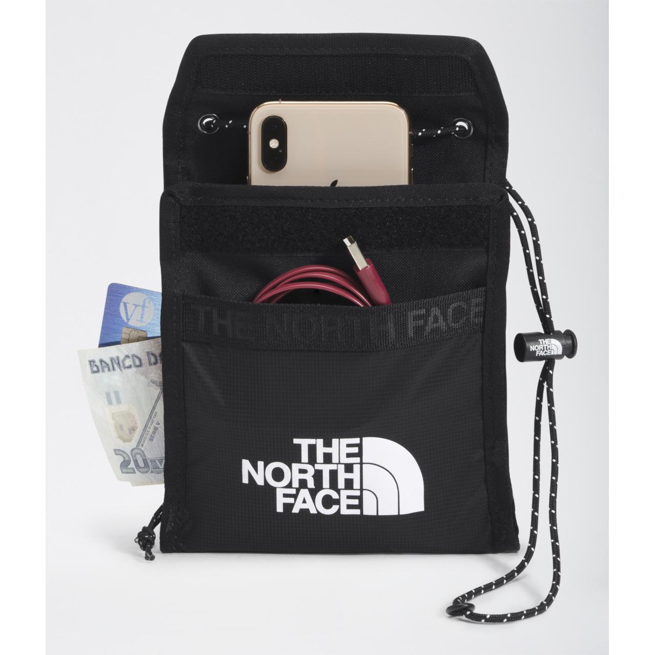 The north clearance face pouch bag